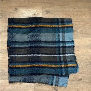 Plaid Blanket Scarf in Blue and Gold